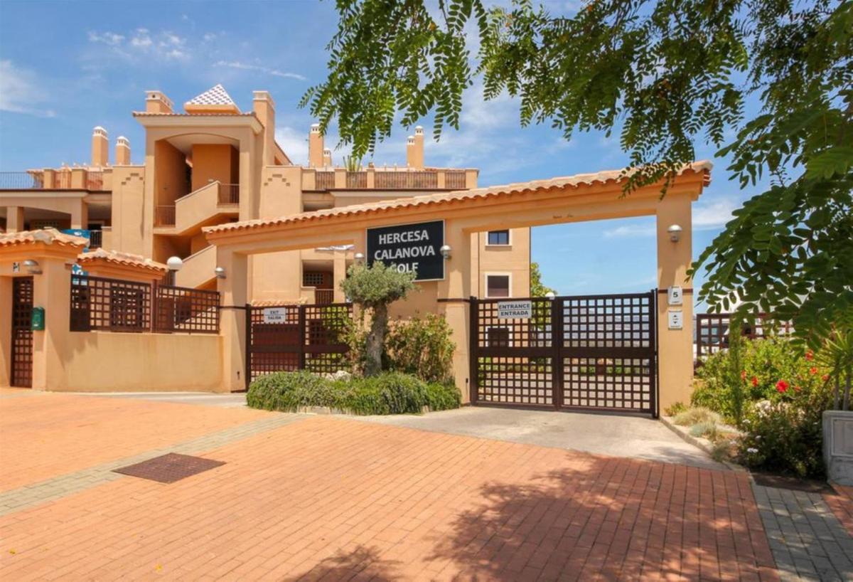Apartamento En Calanova Golf- Cala De Mijas Malaga Bagian luar foto
